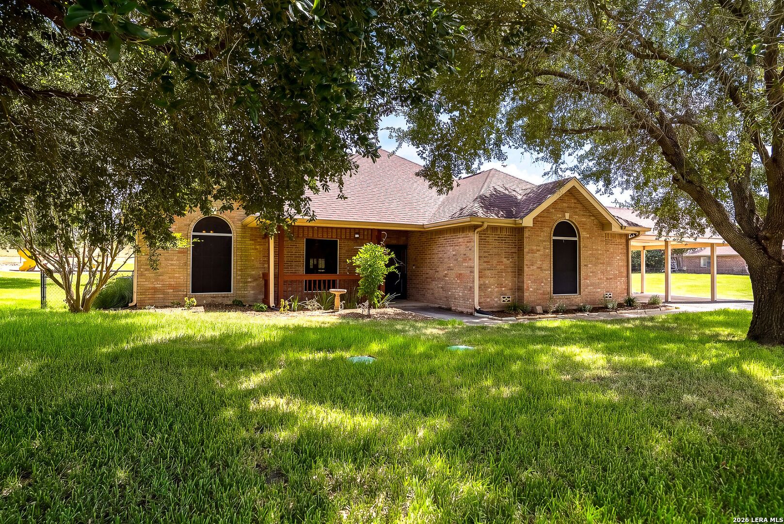 516 Lake Valley Drive La Vernia TX 78121
