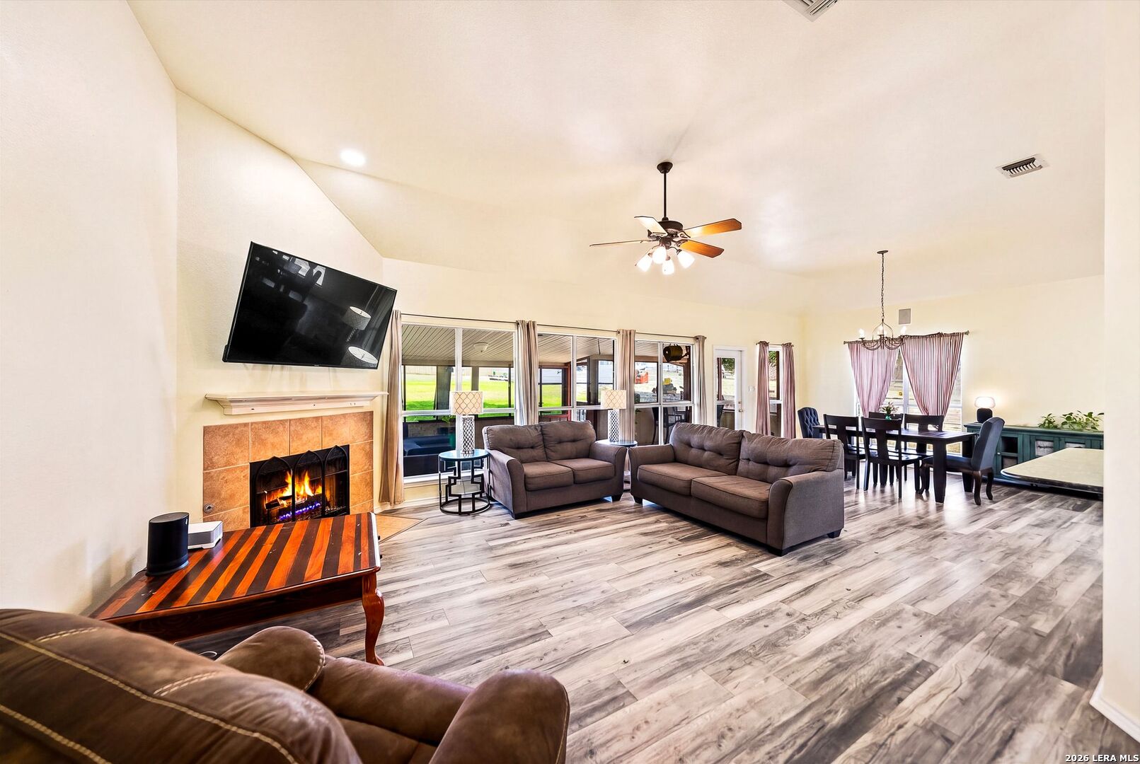 516 Lake Valley Drive La Vernia TX 78121