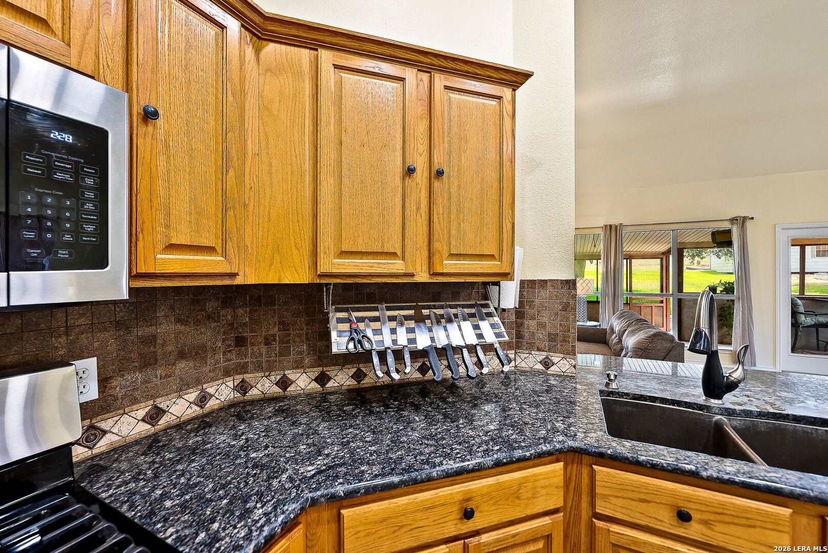 516 Lake Valley Drive La Vernia TX 78121