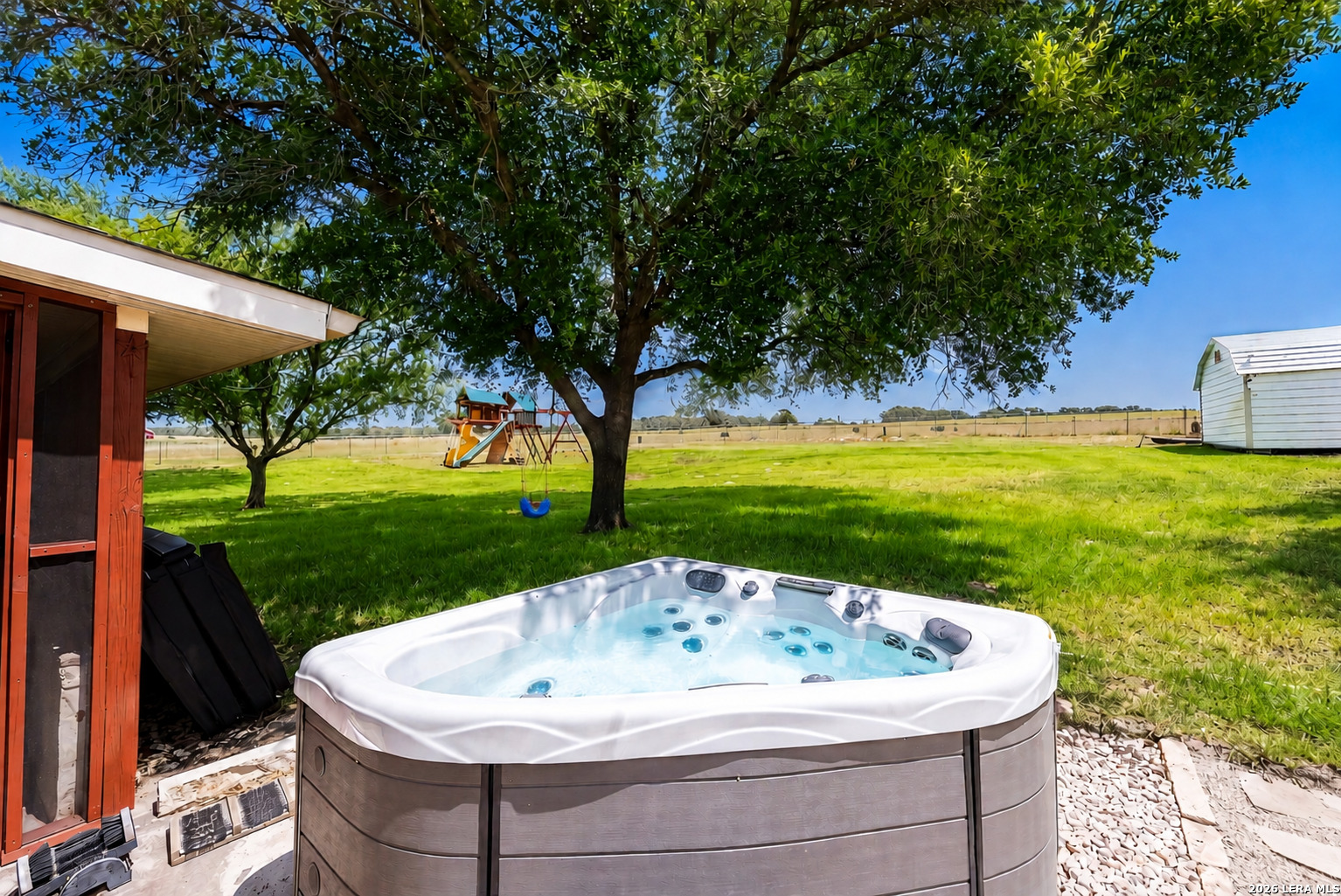 516 Lake Valley Drive La Vernia TX 78121
