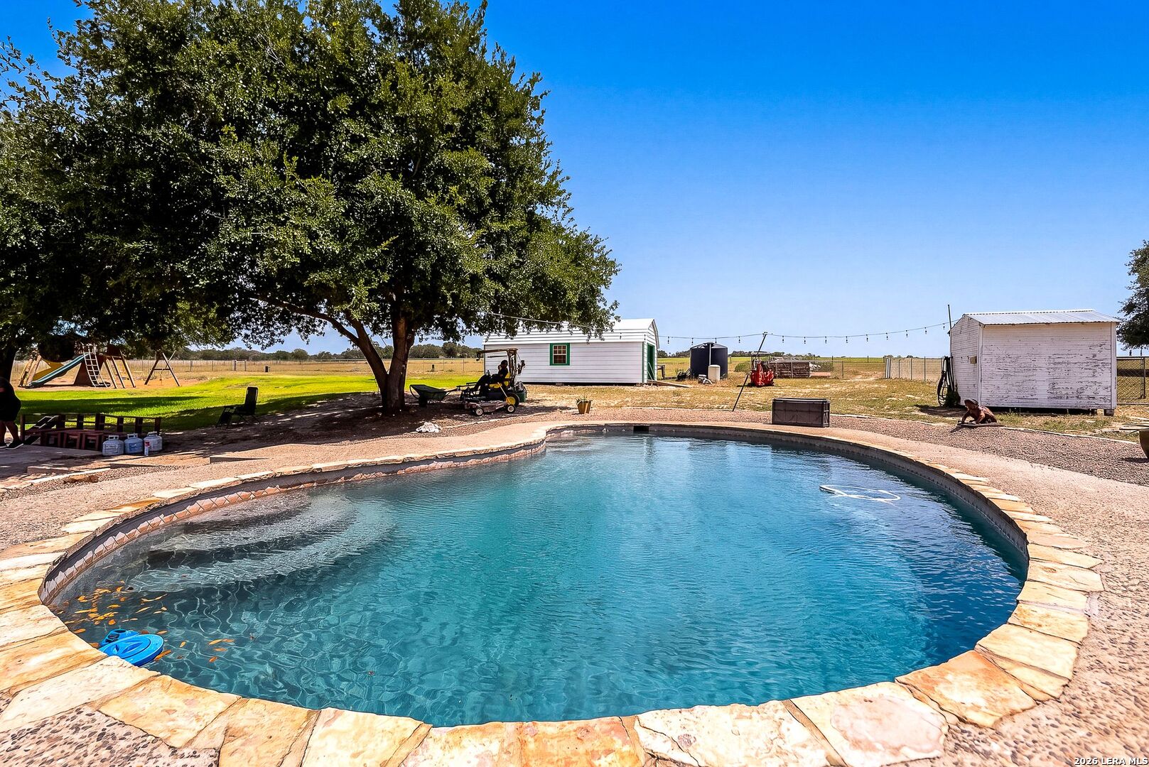 516 Lake Valley Drive La Vernia TX 78121