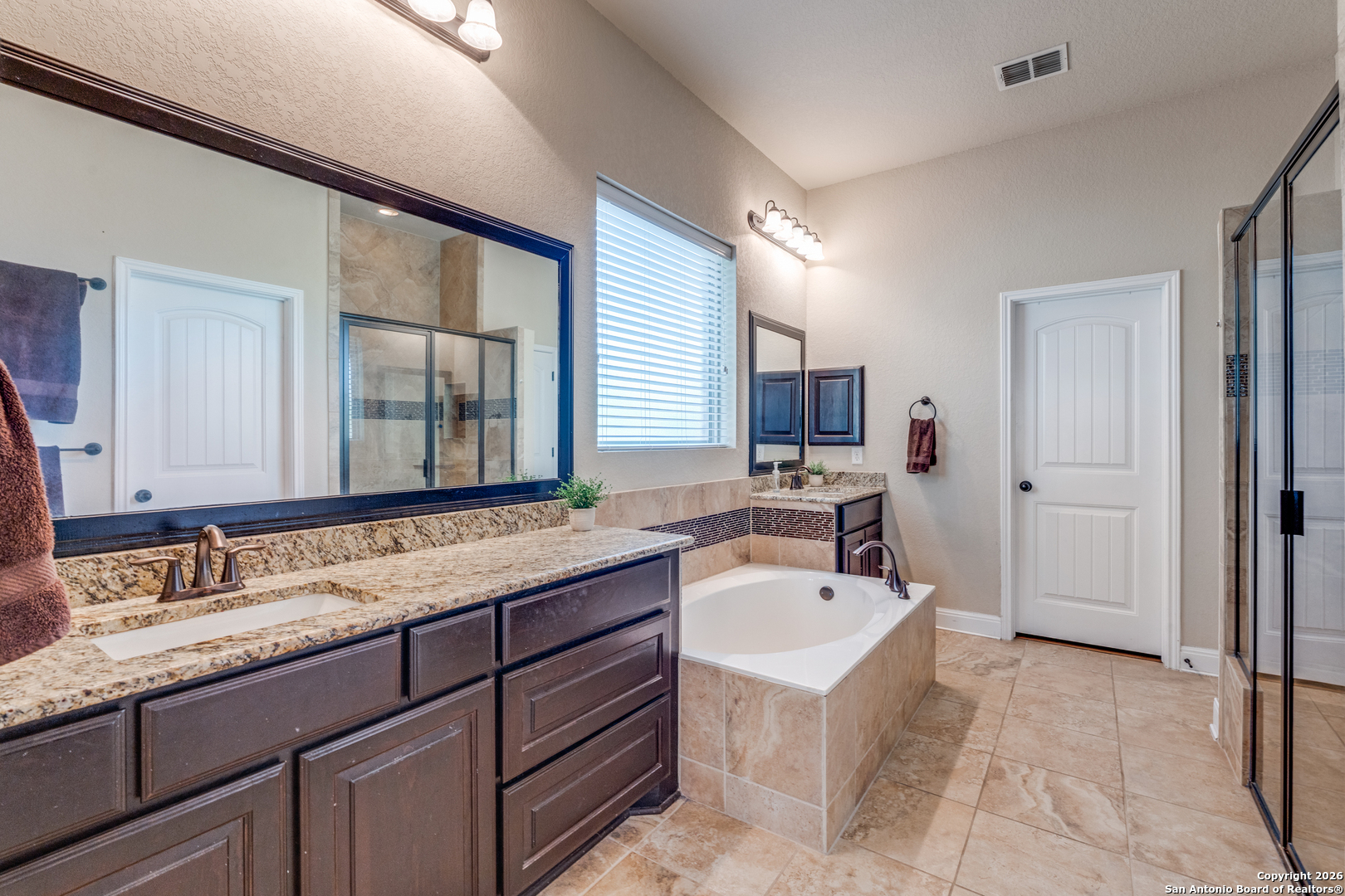 24011 Seven Winds San Antonio TX 78258