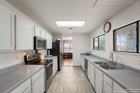 4983 Watering Trail Drive San Antonio TX 78247