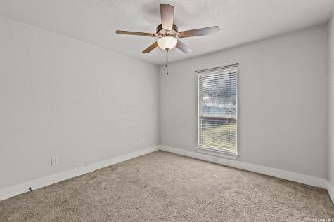 1812 Wandering Trail Pleasanton TX 78064