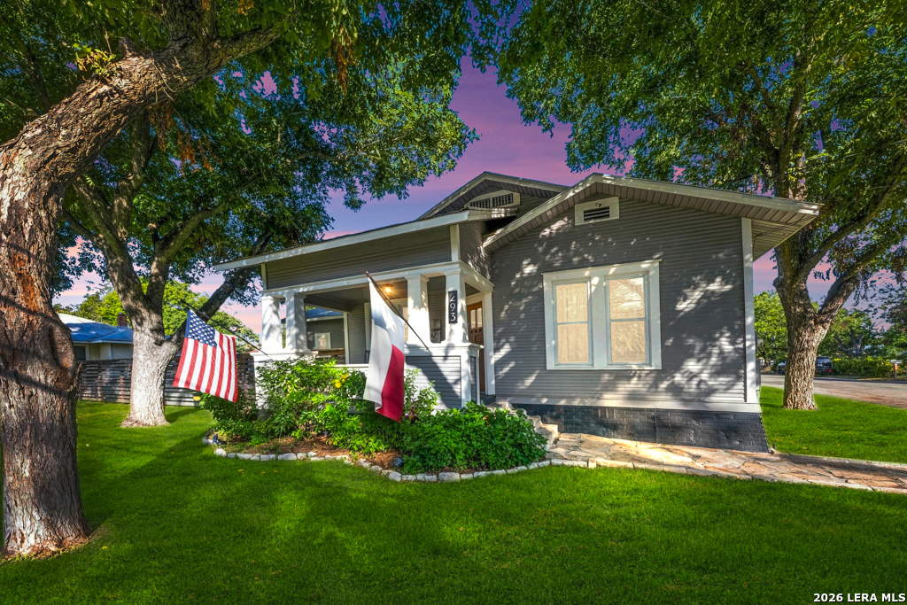 293 E Mather New Braunfels TX 78130