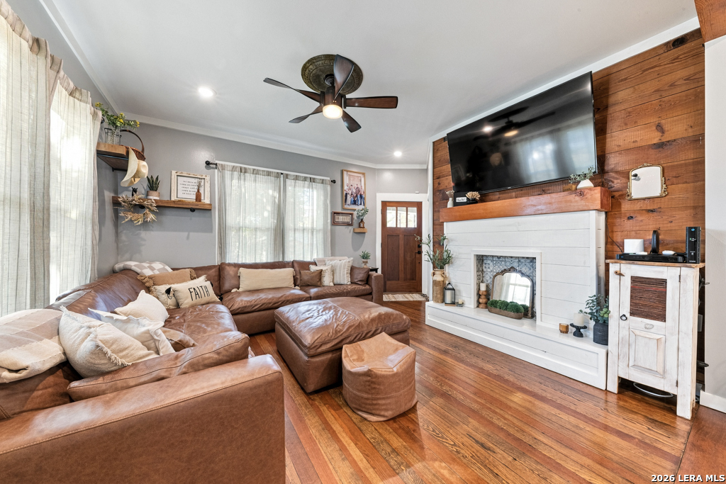 293 E Mather New Braunfels TX 78130