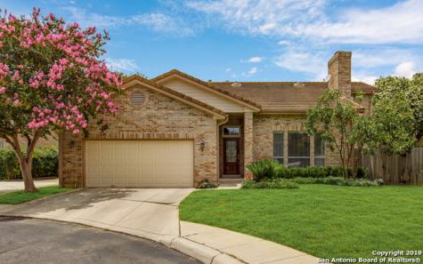 9 Kensington Court San Antonio TX 78218
