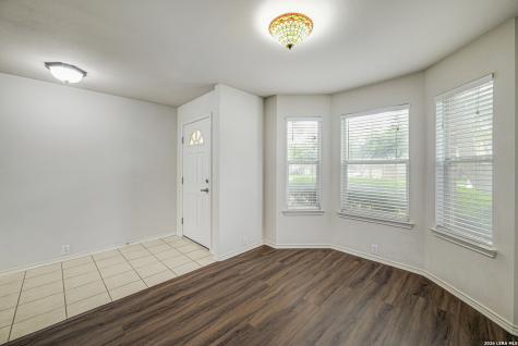 3975 Alpine Aster San Antonio TX 78259