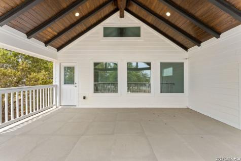 1090 Arcadia Drive Canyon Lake TX 78133