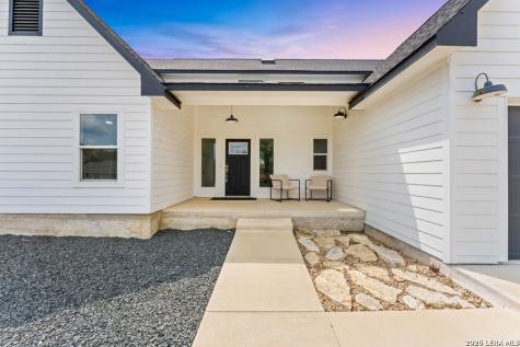 1090 Arcadia Drive Canyon Lake TX 78133