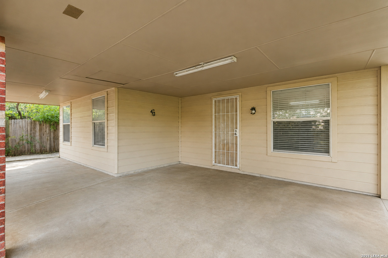1914 Owlwolf Creek San Antonio TX 78245