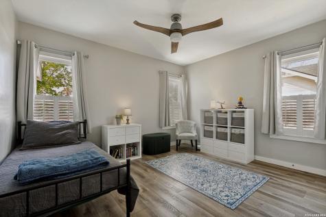 2018 W Mulberry San Antonio TX 78201