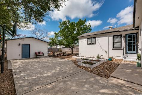 2018 W Mulberry San Antonio TX 78201