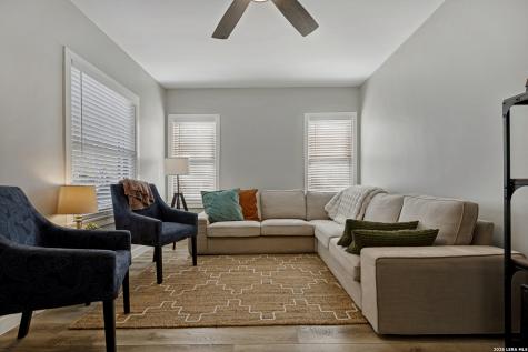 2018 W Mulberry San Antonio TX 78201