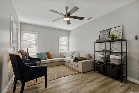 2018 W Mulberry San Antonio TX 78201