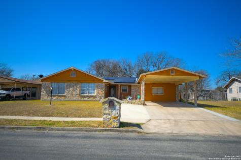 811 Grassfield Drive San Antonio TX 78227