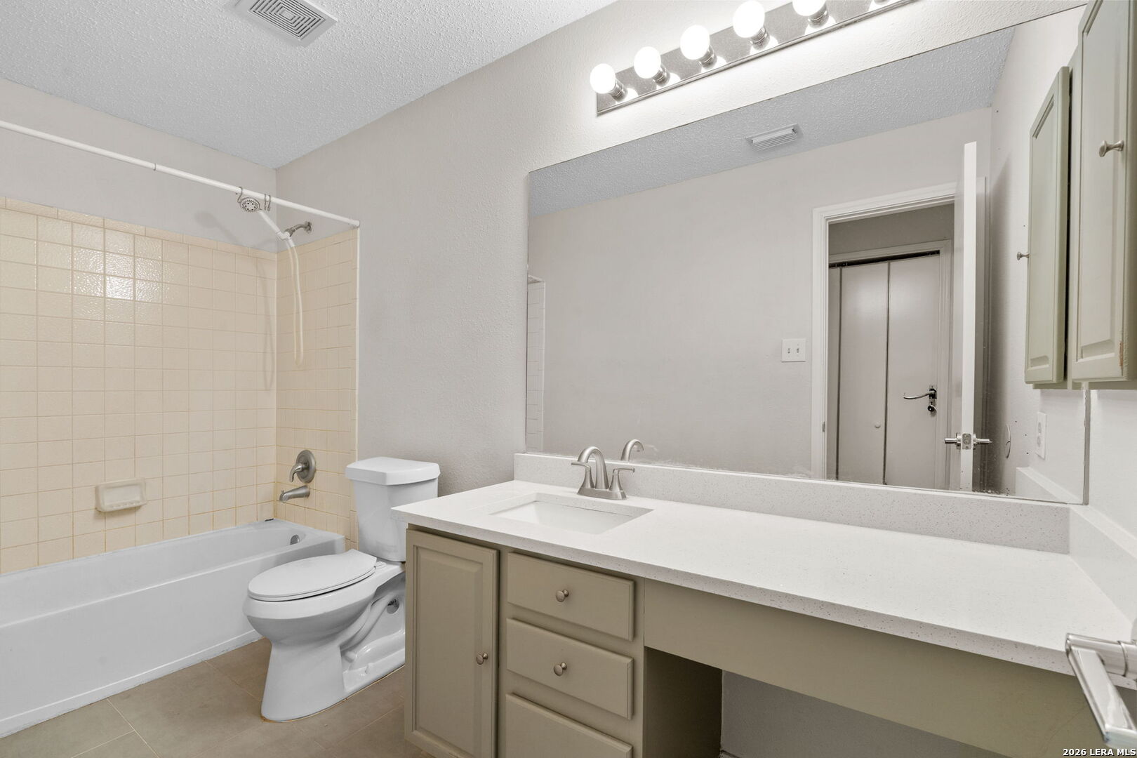 7051 Shadow Run San Antonio TX 78250