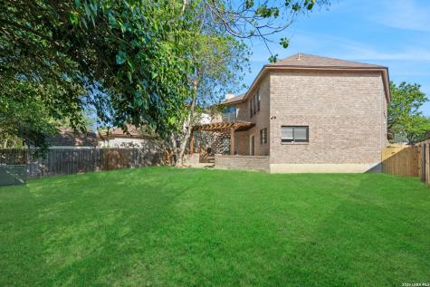 7051 Shadow Run San Antonio TX 78250