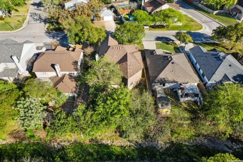 7051 Shadow Run San Antonio TX 78250