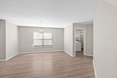 7051 Shadow Run San Antonio TX 78250