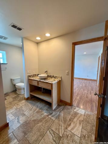 385 Silver Wings Medina TX 78055