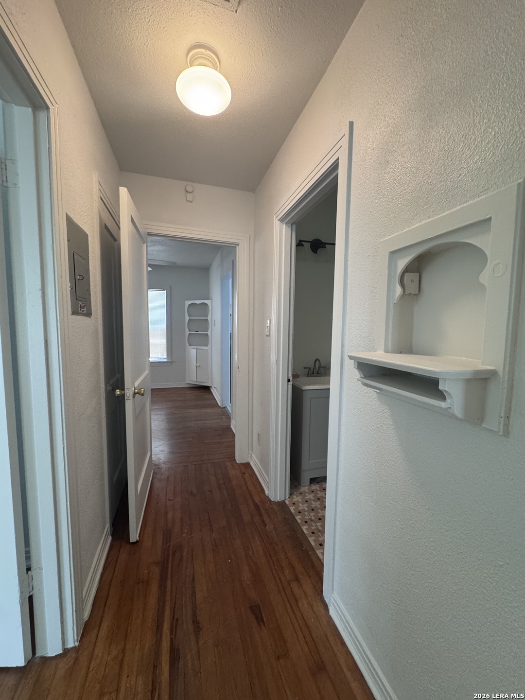 1223 Essex San Antonio TX 78210