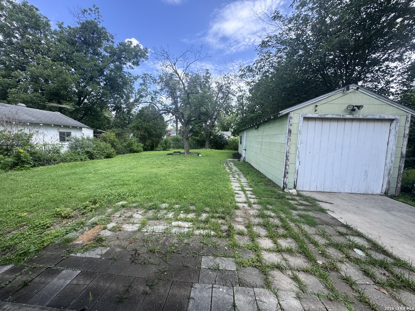 1223 Essex San Antonio TX 78210