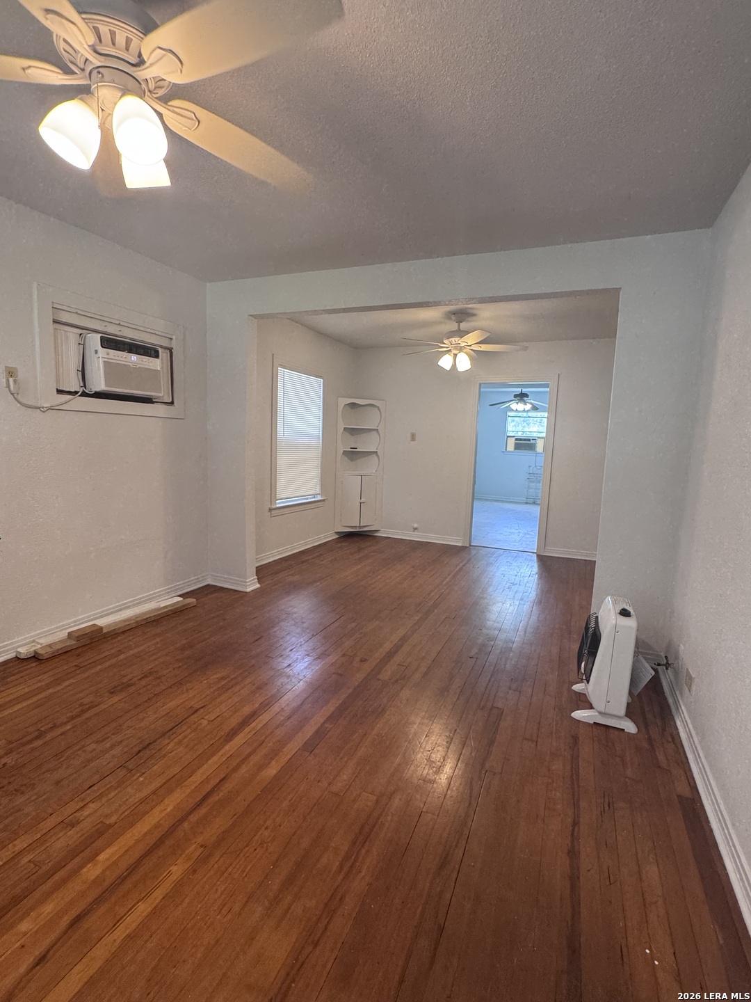 1223 Essex San Antonio TX 78210