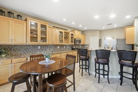 1511 Crescent Point San Antonio TX 78258