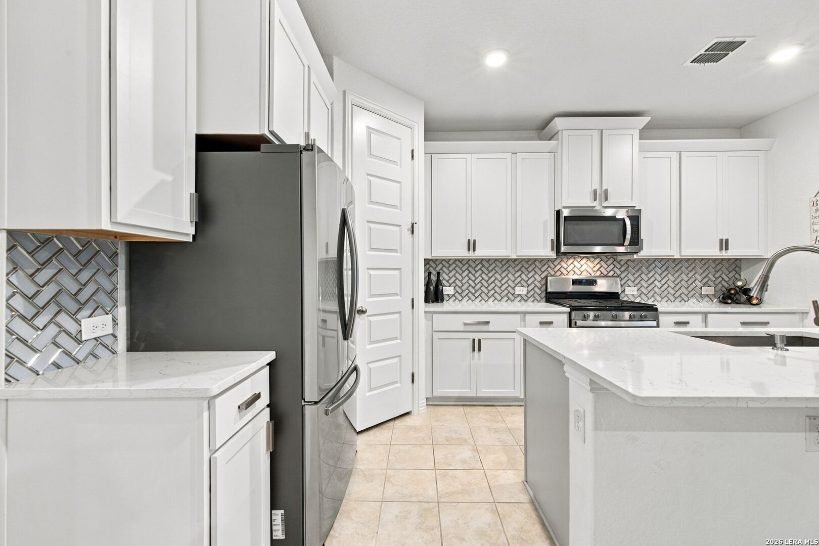 6615 Hoffman Plain San Antonio TX 78252