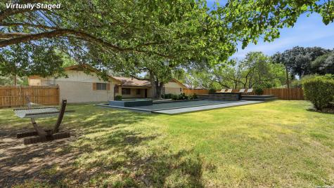 402 Tidecrest Drive Windcrest TX 78239