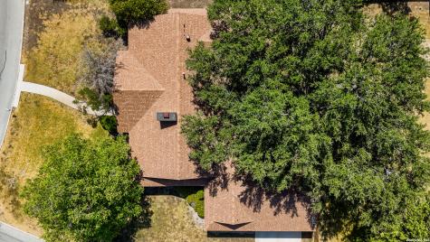402 Tidecrest Drive Windcrest TX 78239