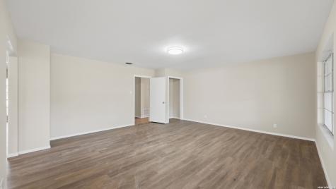 402 Tidecrest Drive Windcrest TX 78239