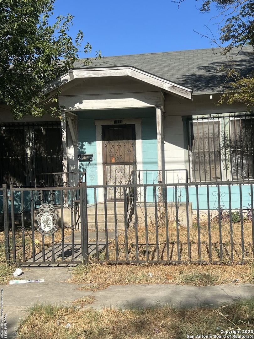 1114 N Brazos Street San Antonio TX 78207