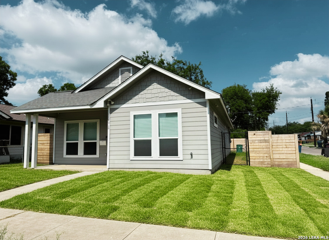 1018 S Pine Street San Antonio TX 78210