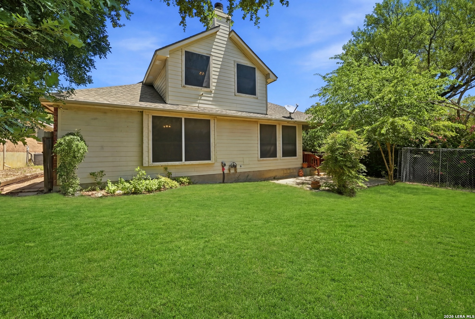 8414 La Fleur San Antonio TX 78249