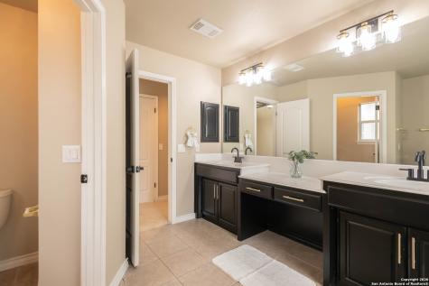 18202 Crystal Ridge San Antonio TX 78259