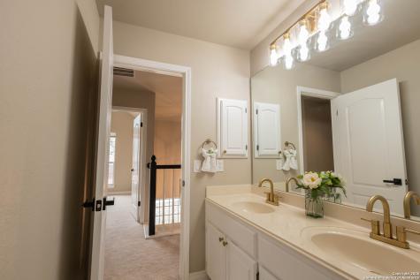 18202 Crystal Ridge San Antonio TX 78259