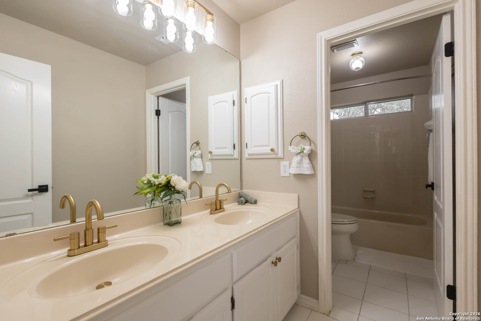 18202 Crystal Ridge San Antonio TX 78259