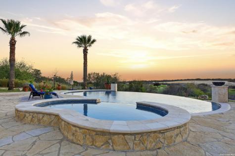 2923 Rustlers Trail San Antonio TX 78245