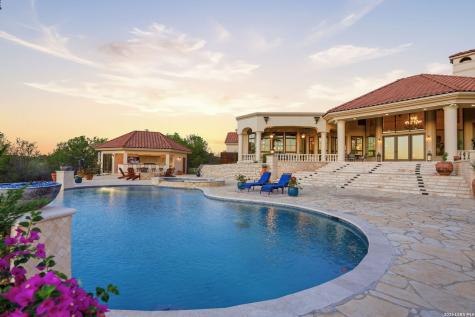 2923 Rustlers Trail San Antonio TX 78245