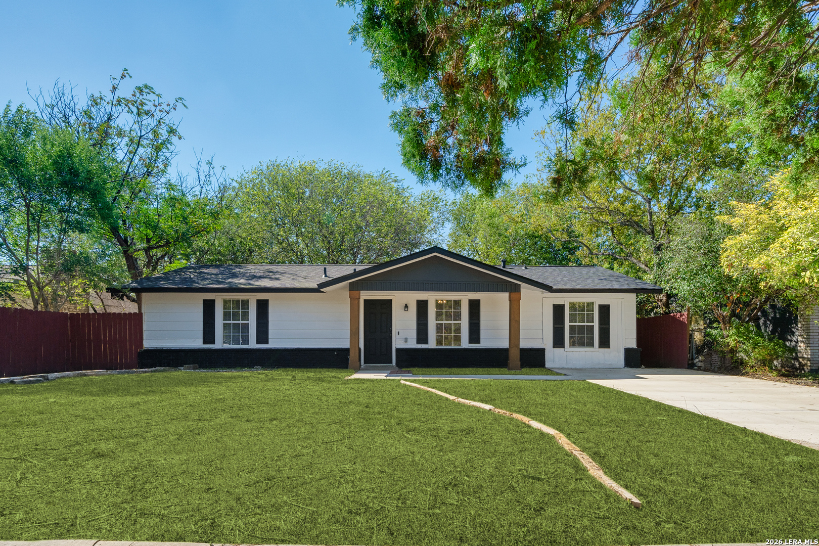 7334 Glen Brook San Antonio TX 78239