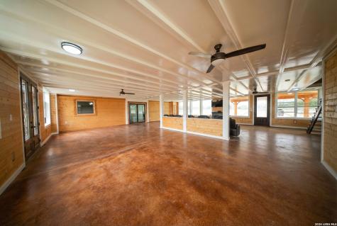 3169 Schuettig Poteet TX 78065