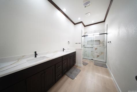 3169 Schuettig Poteet TX 78065