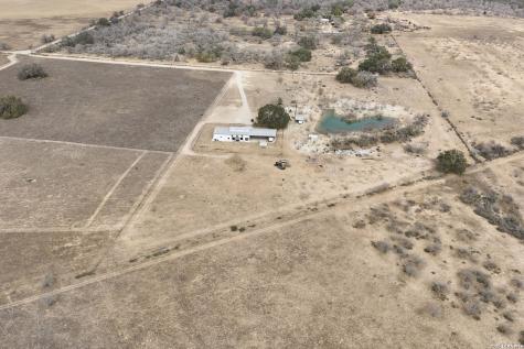 3169 Schuettig Poteet TX 78065