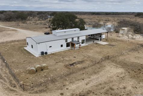 3169 Schuettig Poteet TX 78065