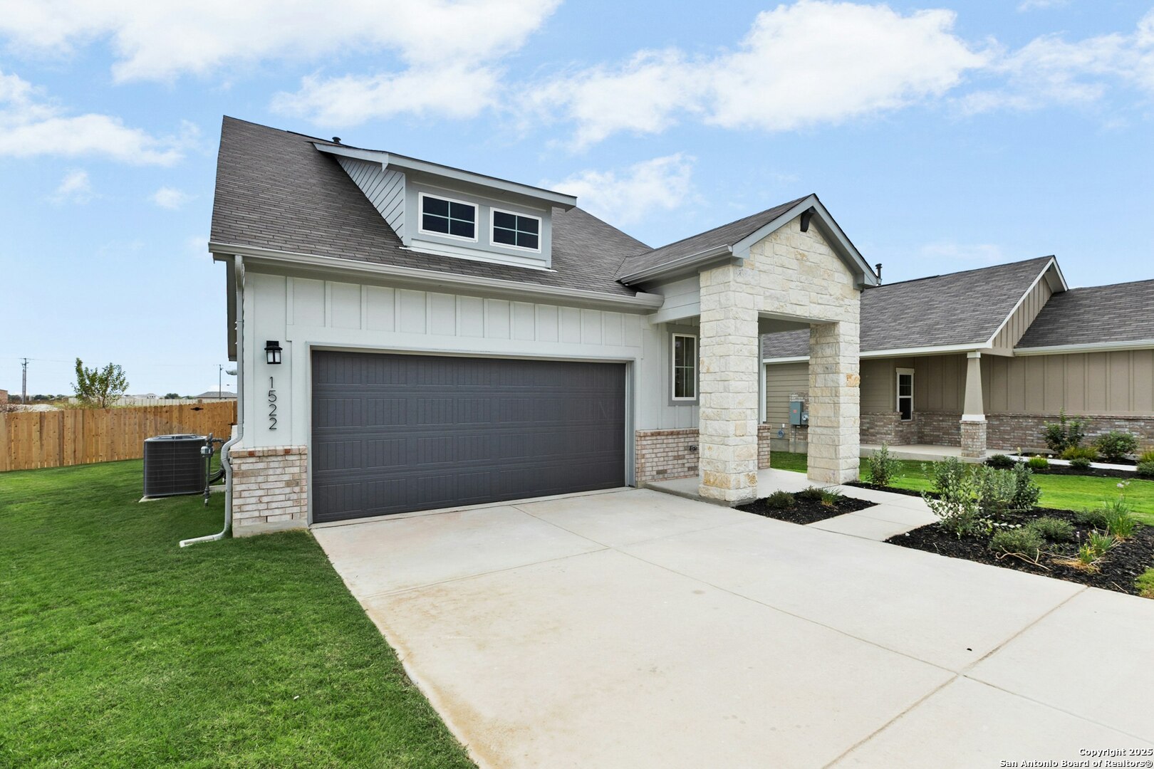1522 Bluff Path New Braunfels TX 78130