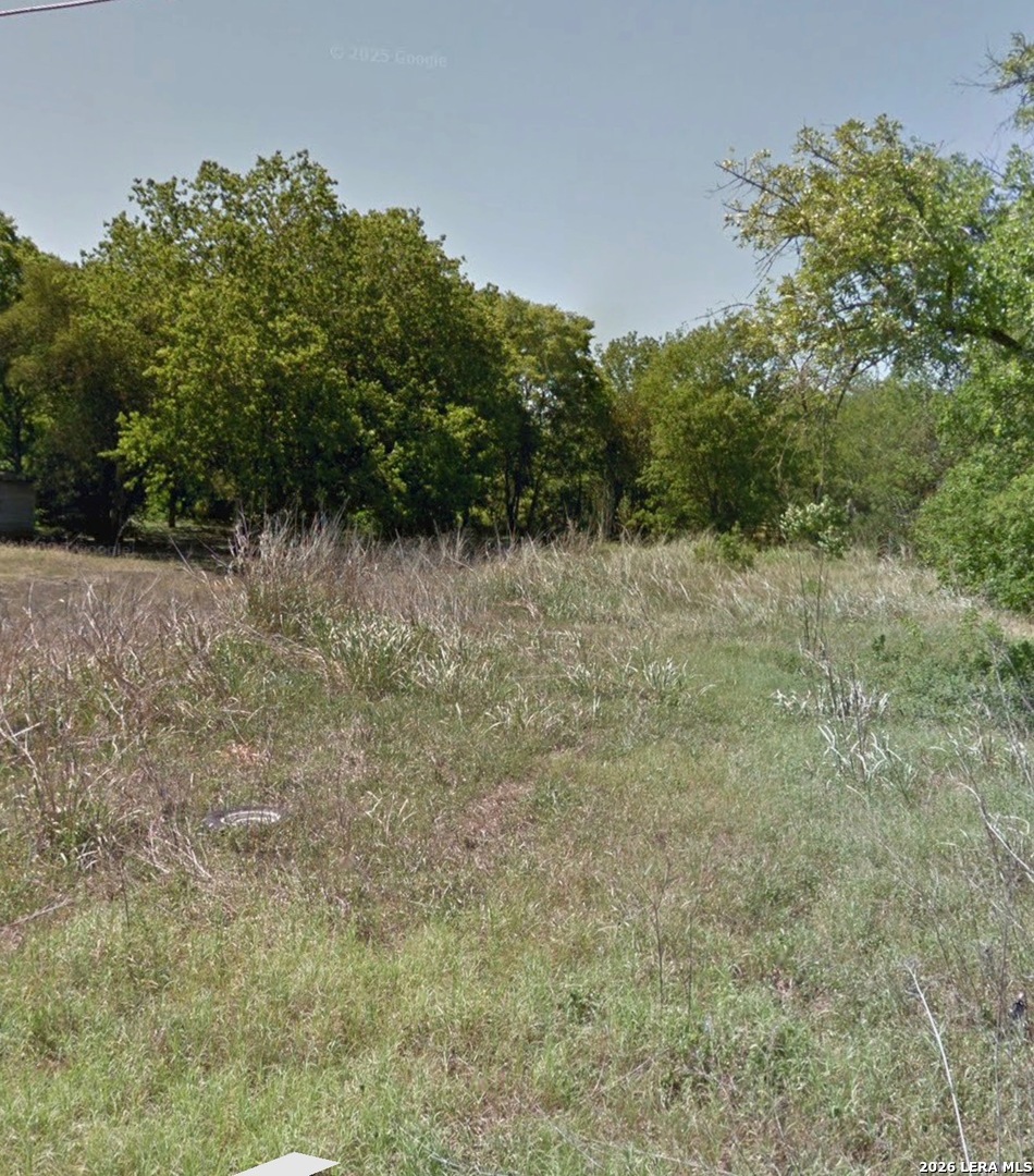 737 Newton Seguin TX 78155
