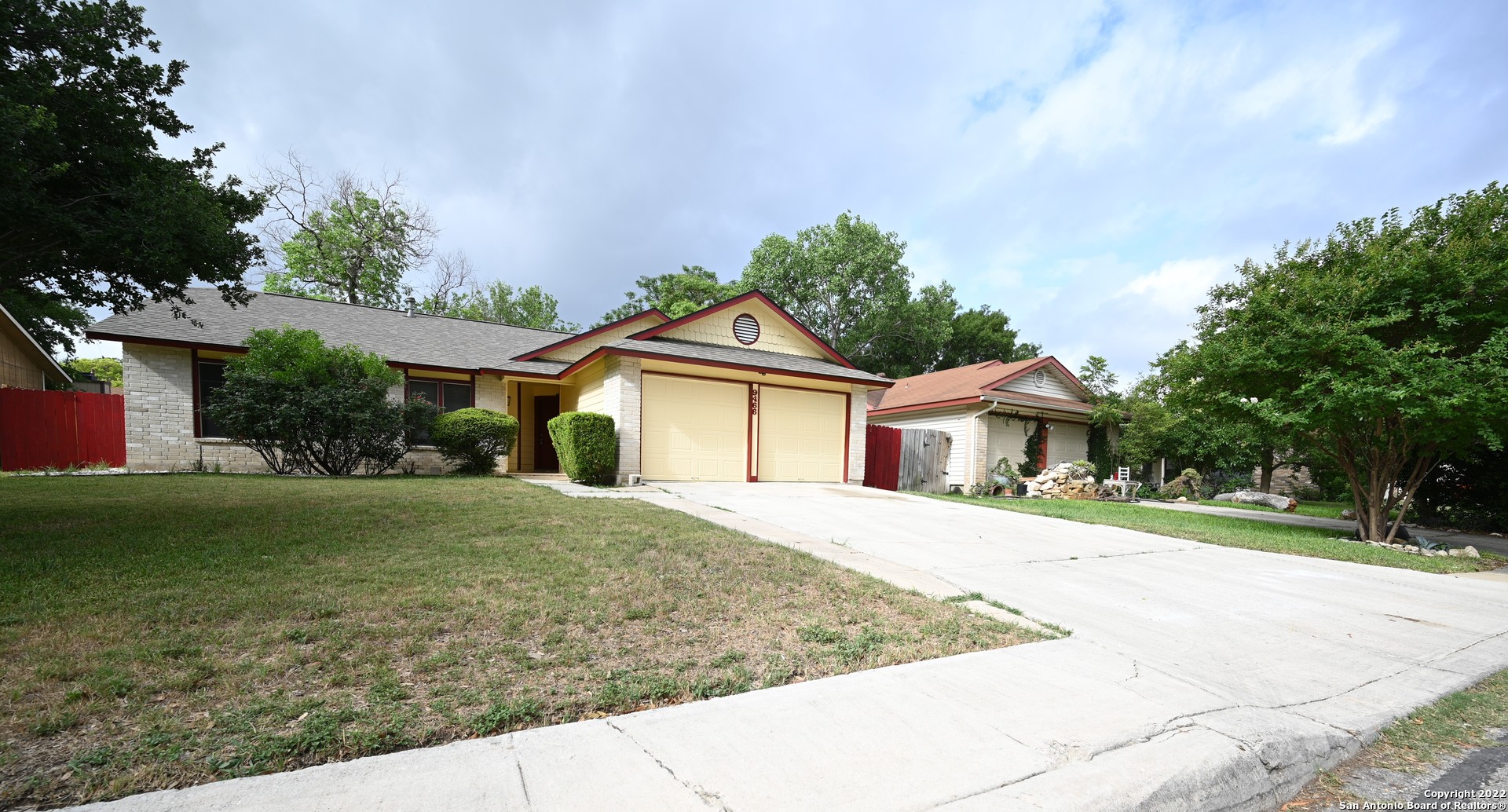 9466 Greens Point San Antonio TX 78250