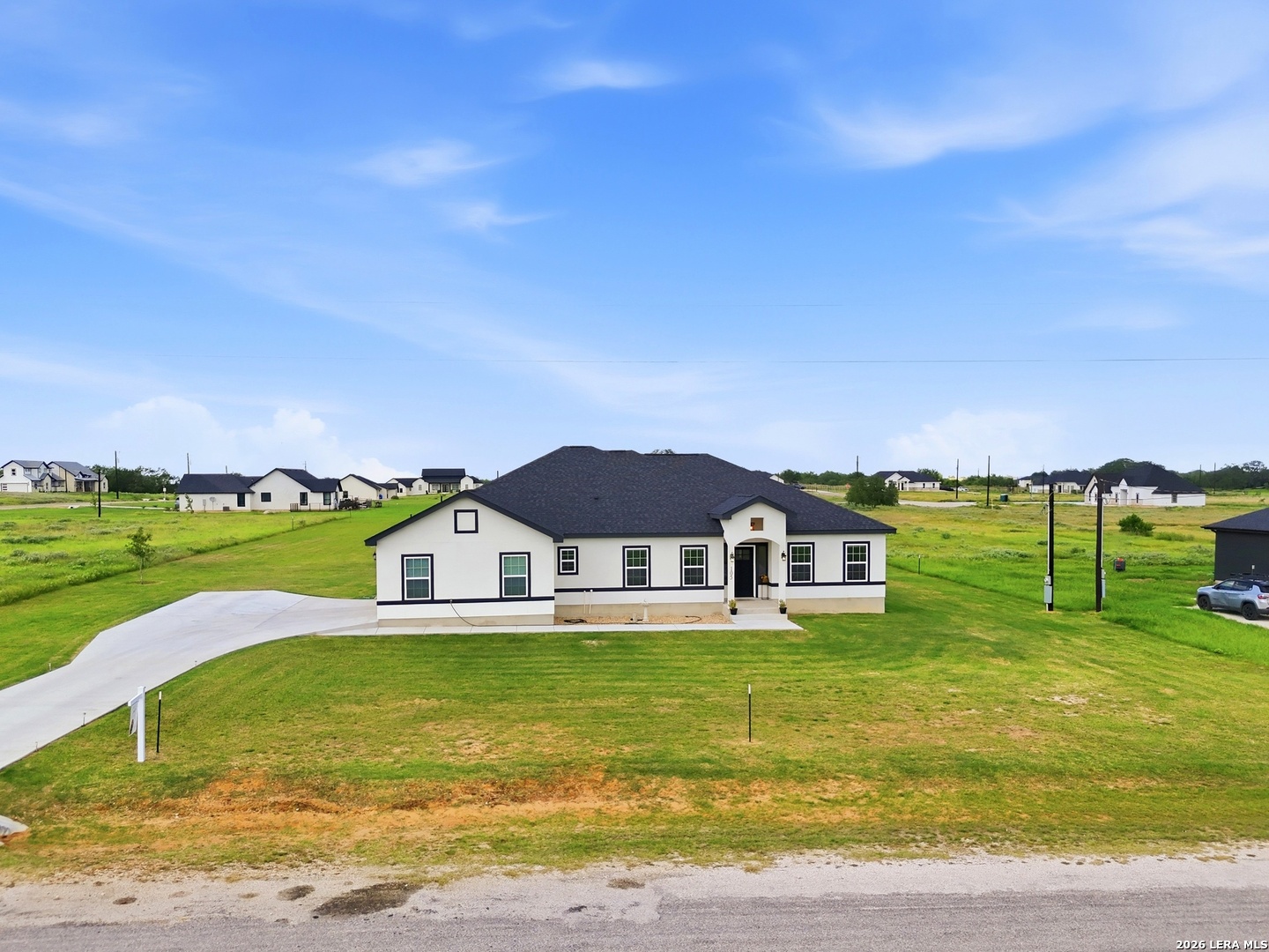 105 Hidden Cove Floresville TX 78114